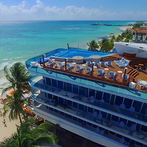 We Uniq El Carmen Adults Only Hotel Playa del Carmen