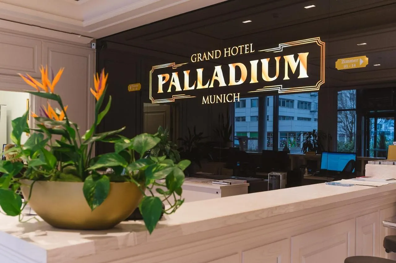 ****  Grand Hotel Palladium Monachium Niemcy