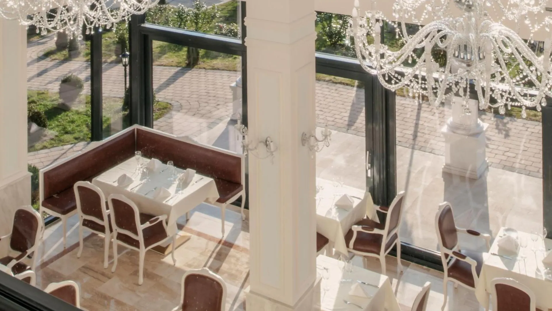 Grand Hotel Palladium Monachium 4*,