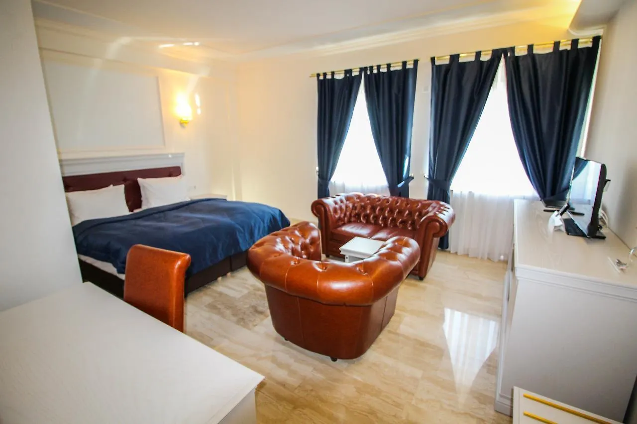 Grand Hotel Palladium Munich