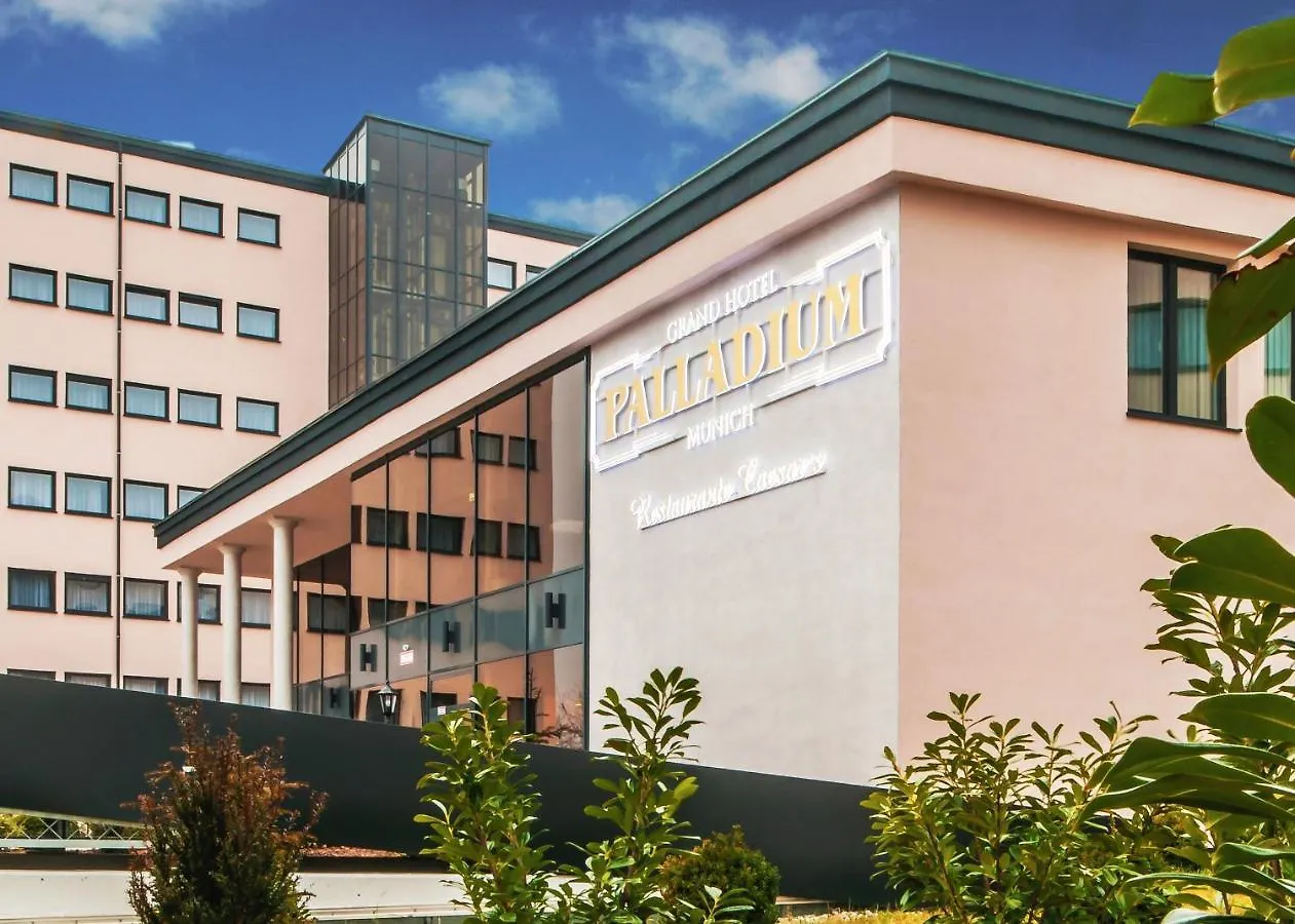 Grand Hotel Palladium Monachium 4*,  Niemcy